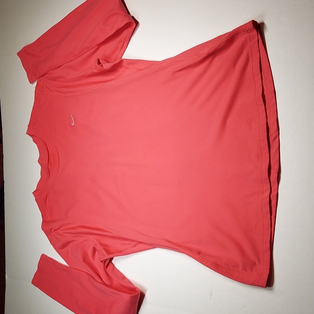 Nike Dri Fit Running Long Sleeve Fuchsia Pink XL